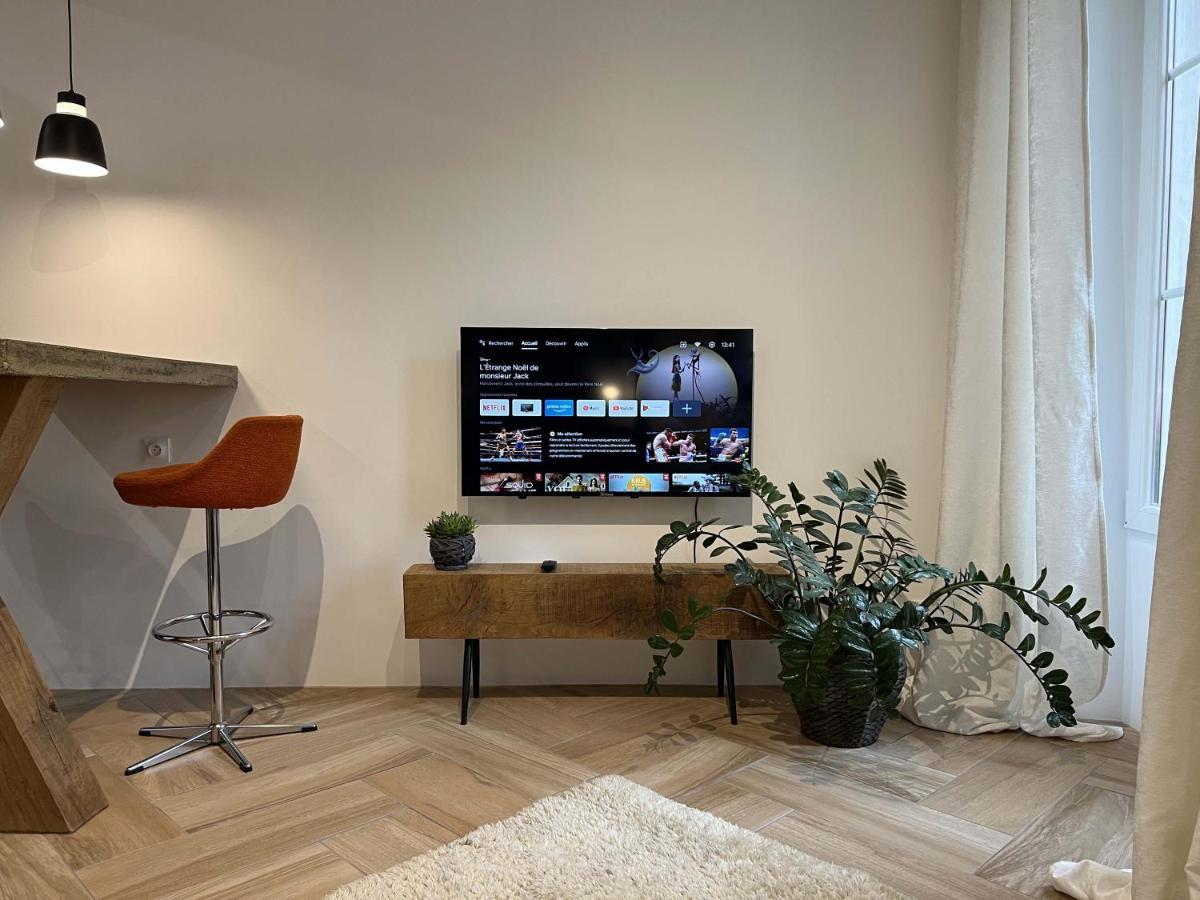 Bel Appartement Au Centre Du Vieux جويني المظهر الخارجي الصورة