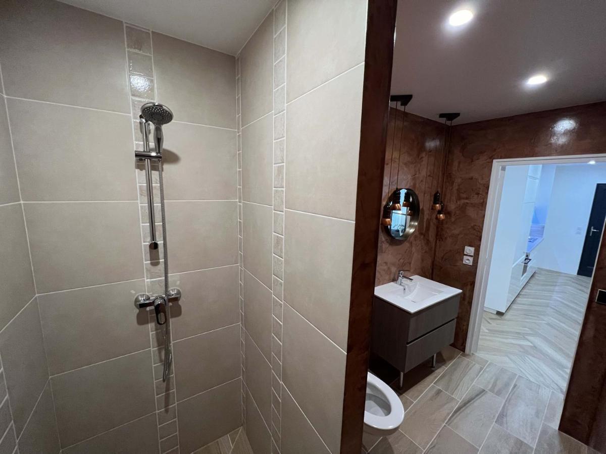 Bel Appartement Au Centre Du Vieux جويني المظهر الخارجي الصورة