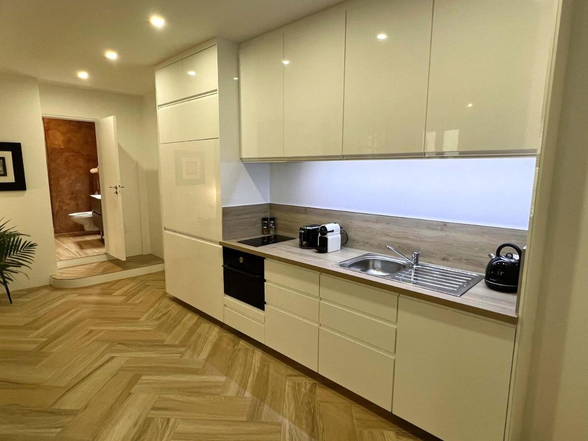Bel Appartement Au Centre Du Vieux جويني المظهر الخارجي الصورة